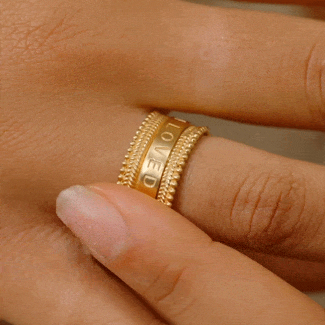 Affectionate Mantra Spinner Ring